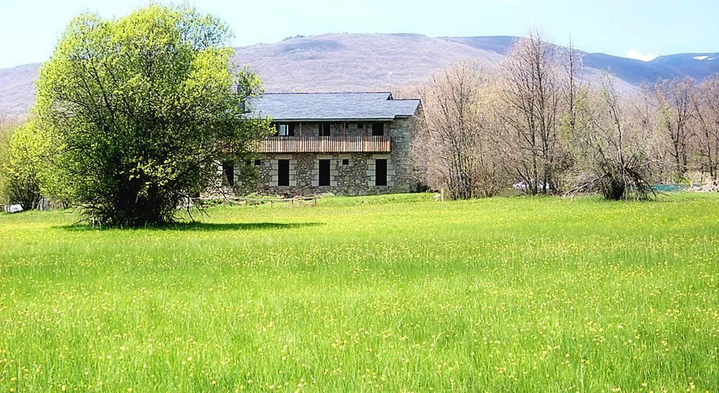 Hospederia El Pico Del Fraile Guest House Cobreros Exterior photo